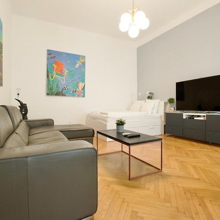 Standard Apartment By Hi5 - St. King Street 16. Budapest Kültér fotó