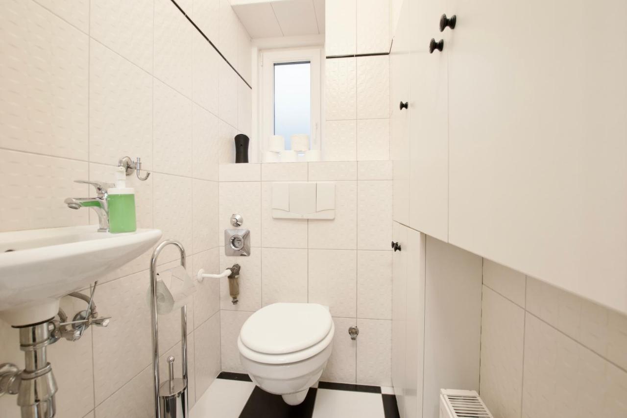 Standard Apartment By Hi5 - St. King Street 16. Budapest Kültér fotó