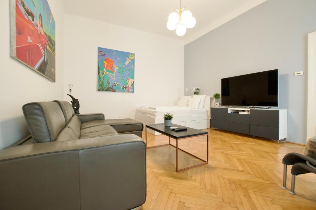 Standard Apartment By Hi5 - St. King Street 16. Budapest Kültér fotó