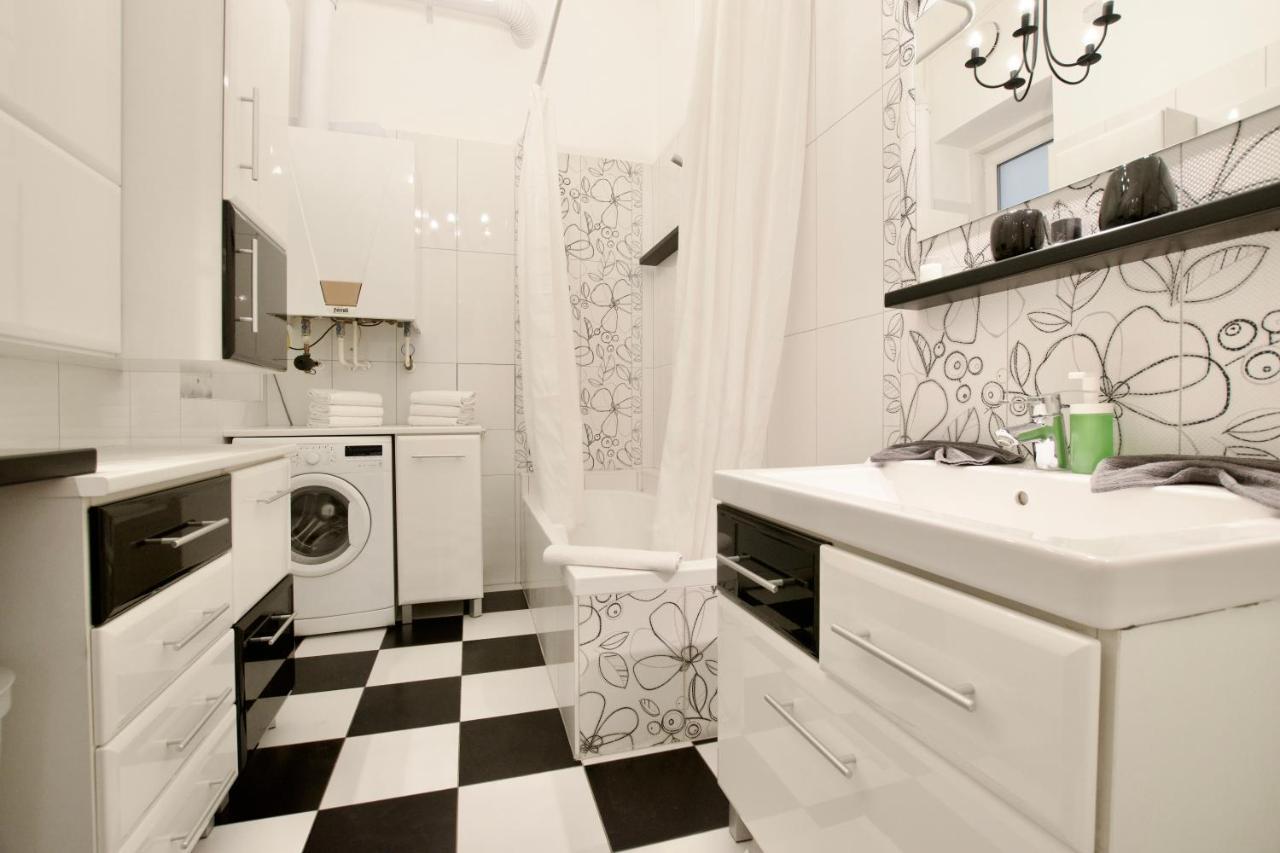 Standard Apartment By Hi5 - St. King Street 16. Budapest Kültér fotó